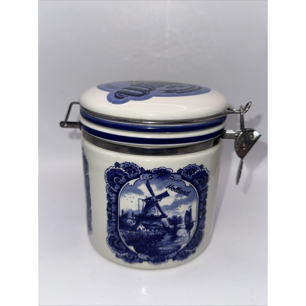 Delft Blue ceramic storage jar